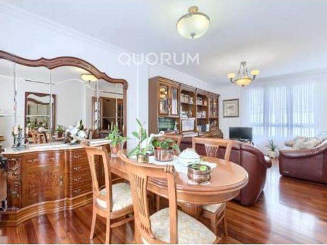 Chalet en venta en Elexalde, Basauri