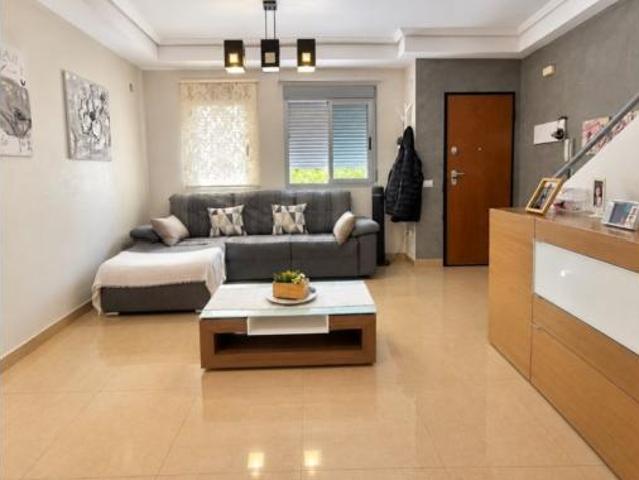 Chalet en venta en Bellreguard, València / Valencia