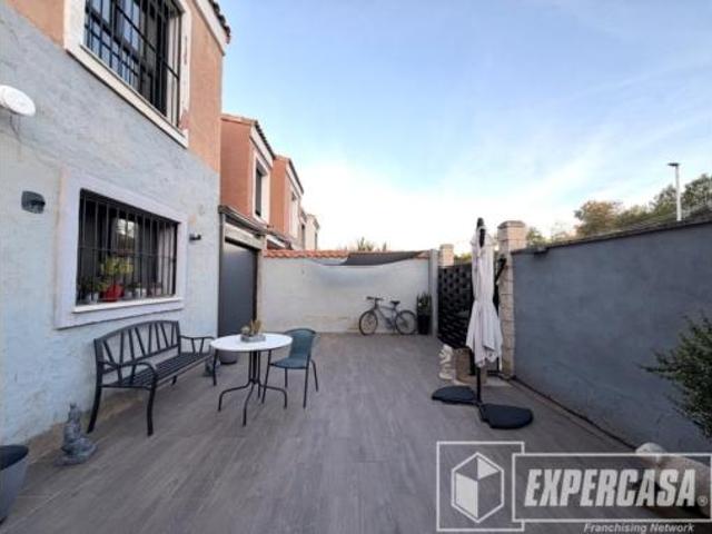 Chalet en venta en Benaguasil, València / Valencia