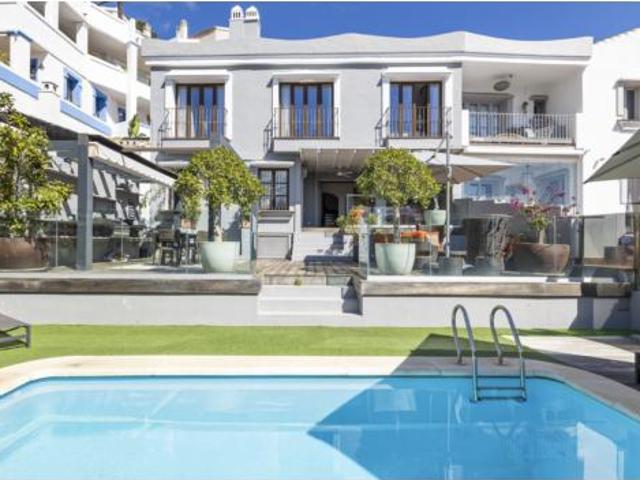 Chalet en venta en La Alquería-El Paraíso, Costa del Sol Occidental