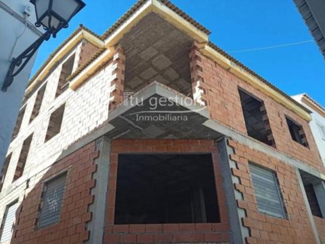Villa en venta en Benamocarra