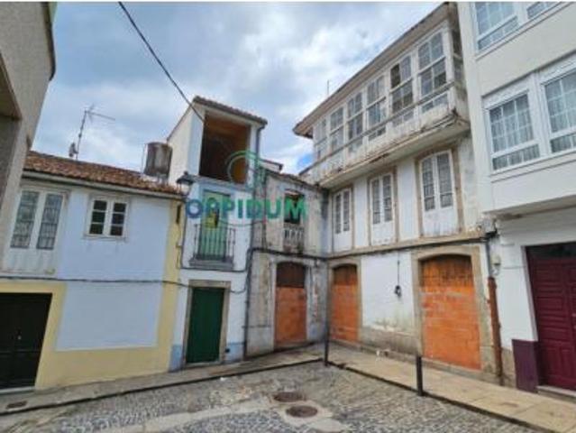 Chalet en venta en Ribeira, Betanzos