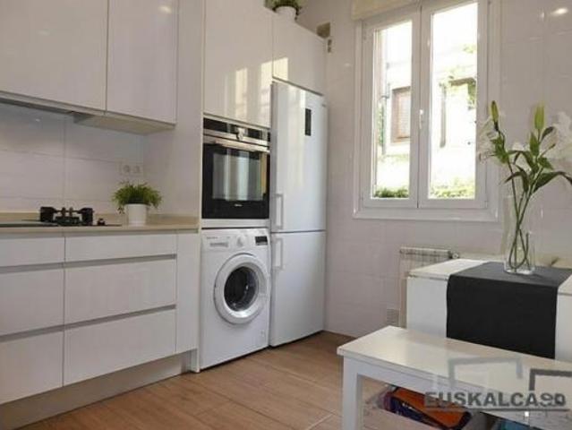 Chalet en venta en Basurtu-Zorrotza, Bilbao