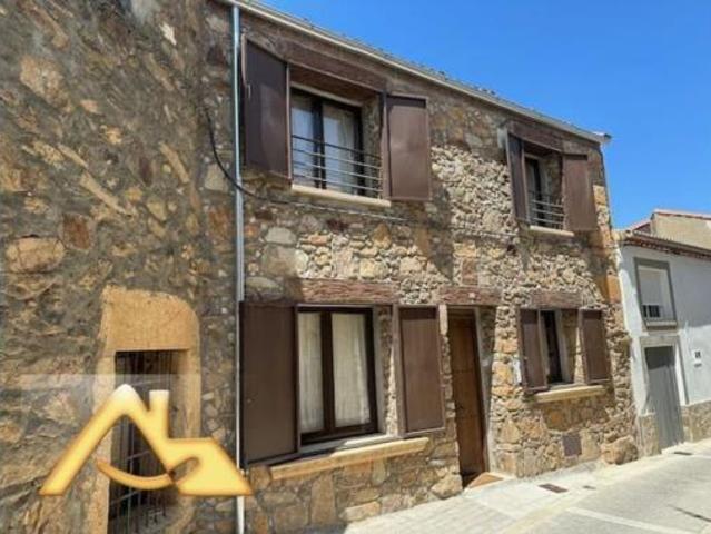 Villa en venta en Bohoyo