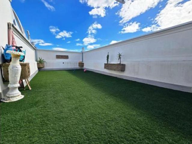 Chalet en venta en Bormujos, Andalucía