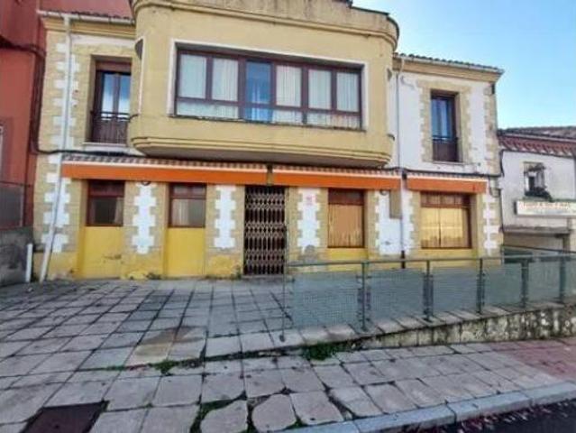 Chalet en venta en Boñar, Castilla y León