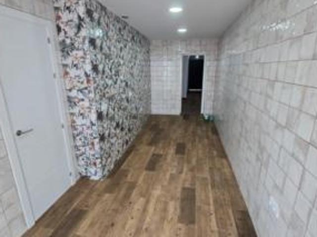Chalet en venta en Brenes, Andalucía