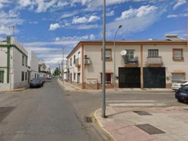 Chalet en venta en Brenes, Andalucía