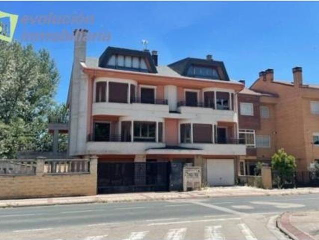 Chalet en venta en Briviesca, Castilla y León