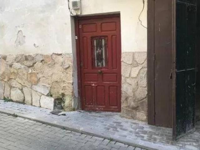 Chalet en venta en Budia, Castilla-La Mancha