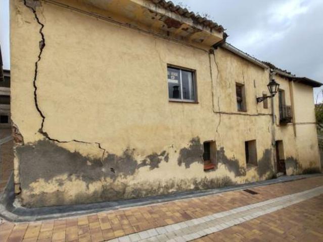 Chalet en venta en Budia, Castilla-La Mancha
