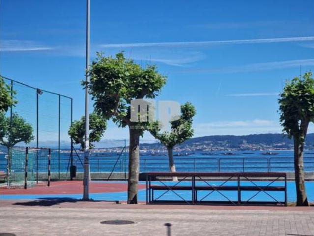 Chalet en venta en Beluso, O Morrazo