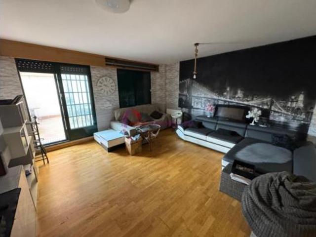 Chalet en venta en Distrito Este, Burgos