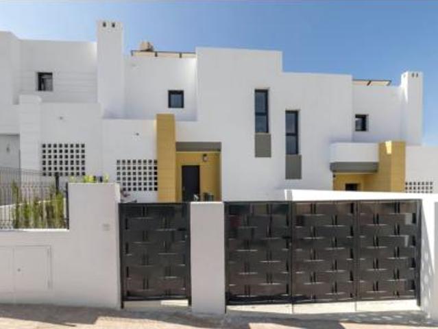 Chalet en venta en Urbanización Valle Dorado, l'Alacantí