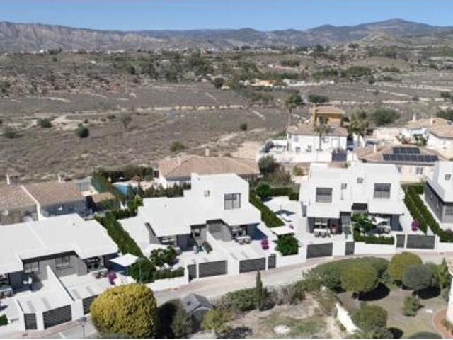Chalet en venta en Urbanización Valle Dorado, l'Alacantí
