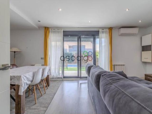 Chalet en venta en Cabanillas Del Campo, Castilla-La Mancha