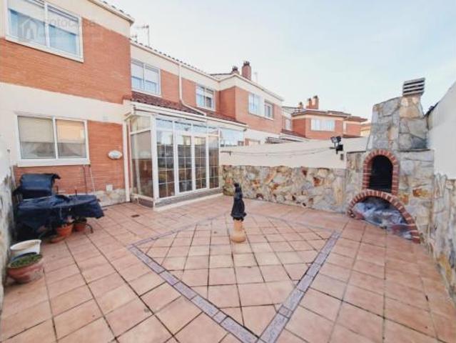 Chalet en venta en Cabezón De Pisuerga, Castilla y León