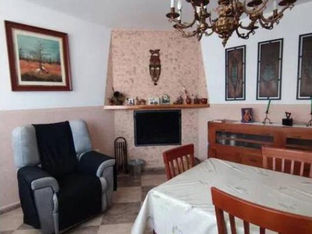 Chalet en venta en Cabra Del Santo Cristo, Andalucía