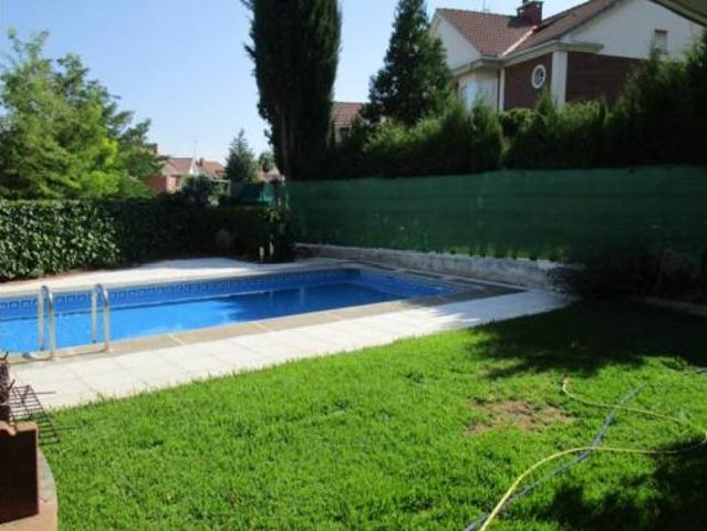 Chalet en venta en Cabrerizos, Castilla y León