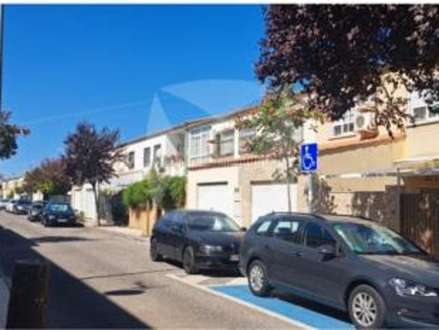 Chalet en venta en Residencial Universidad, Cáceres