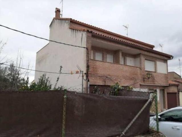 Chalet en venta en Cadalso De Los Vidrios, Madrid