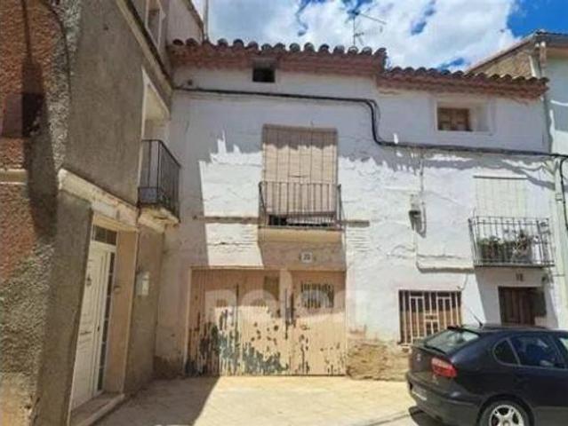 Chalet en venta en Allueva, Aragón