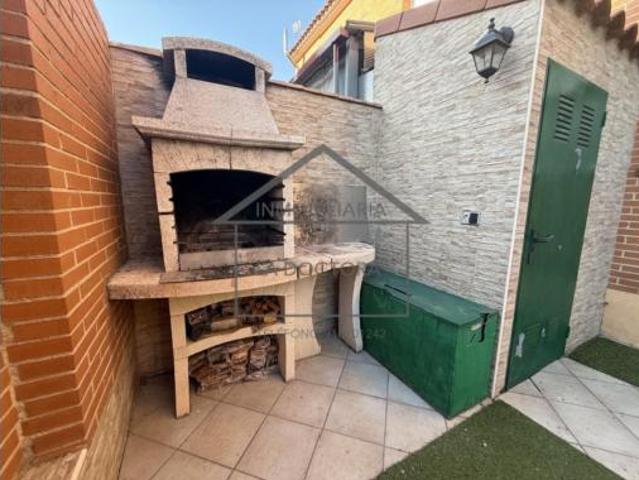 Chalet en venta en Camarena, Castilla-La Mancha