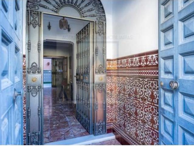 Chalet en venta en Camas, Andalucía