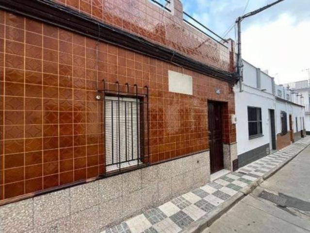 Chalet en venta en Cantillana, Andalucía