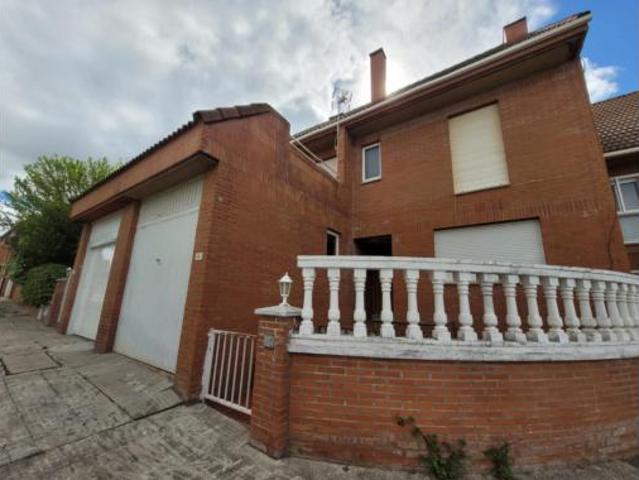 Chalet en venta en Carrascal De Barregas, Castilla y León