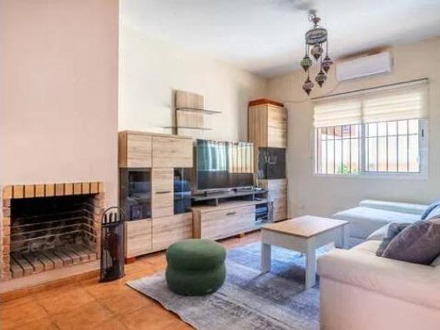Chalet en venta en Carrión de los Céspedes, Sevilla