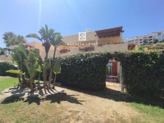 Chalet en venta en Castillo de la Duquesa, Costa del Sol Occidental