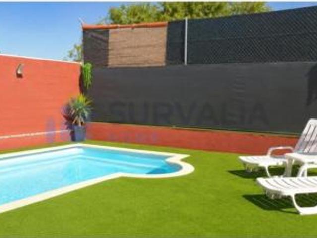 Chalet en venta en Casarrubuelos, Madrid