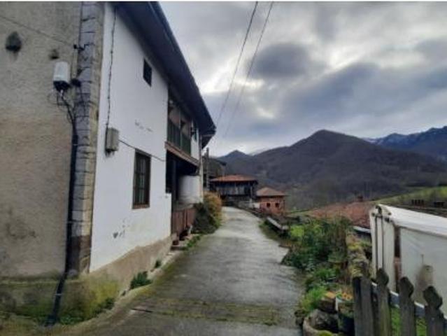 Chalet en venta en Caso, Asturias