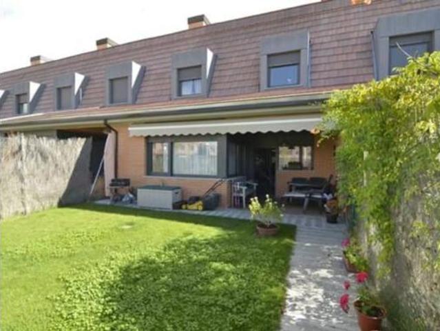 Villa en venta en Castellanos De Moriscos