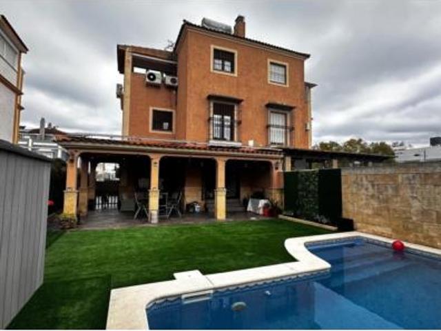 Chalet en venta en Castilleja De Guzmán, Andalucía