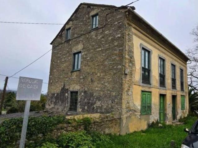 Chalet en venta en Castropol, Asturias