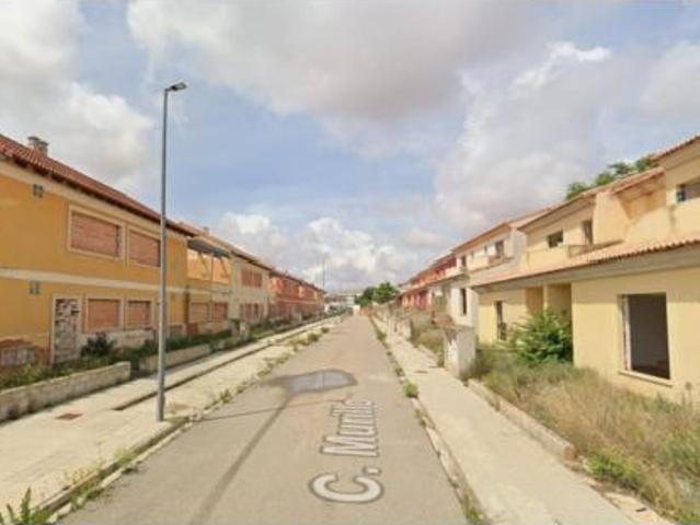 Chalet en venta en Caudete de las Fuentes