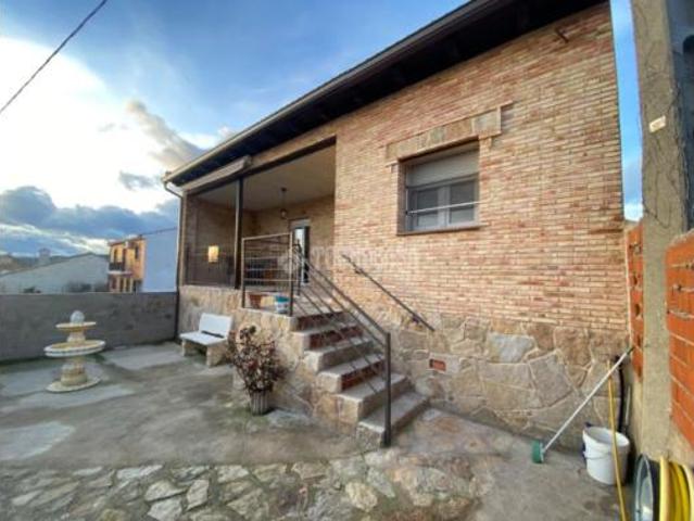 Chalet en venta en Cenicientos, Madrid