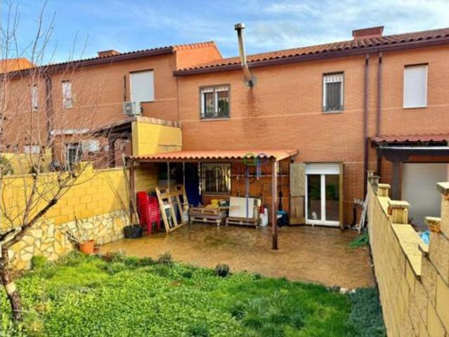 Chalet en venta en El Mapa, Chiloeches