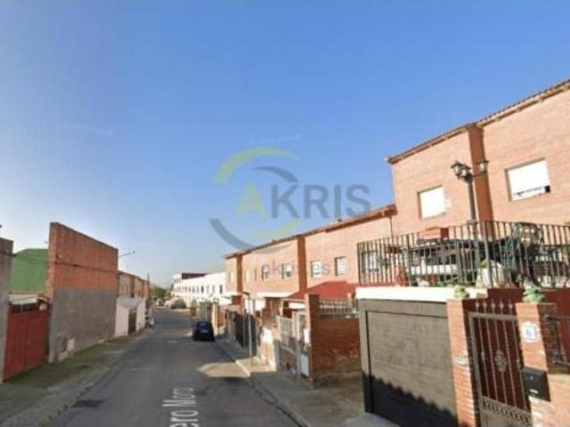 Chalet en venta en Chozas De Canales, Castilla-La Mancha