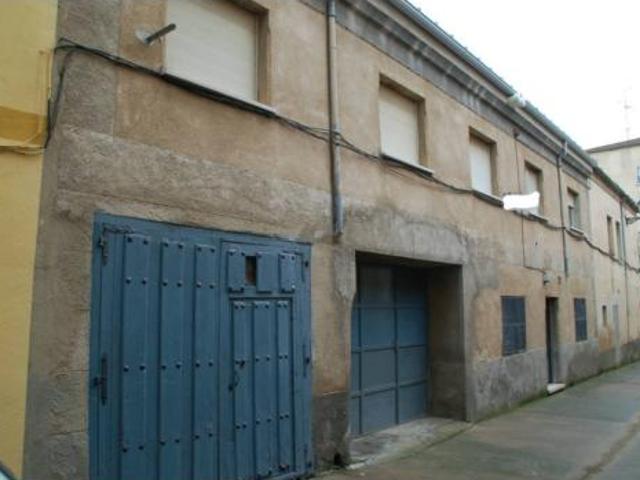 Chalet en venta en Ciudad Rodrigo, Castilla y León