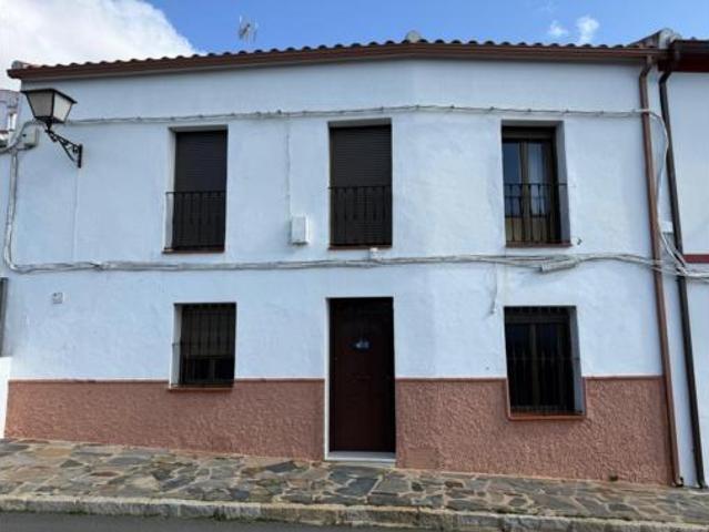 Chalet en venta en Constantina, Andalucía