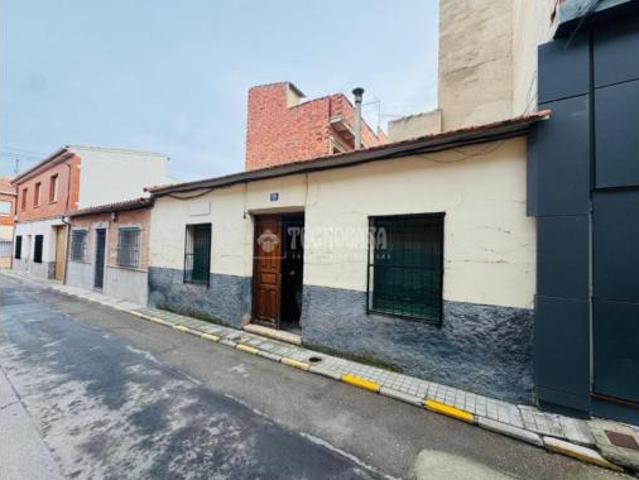 Chalet en venta en Consuegra, Castilla-La Mancha