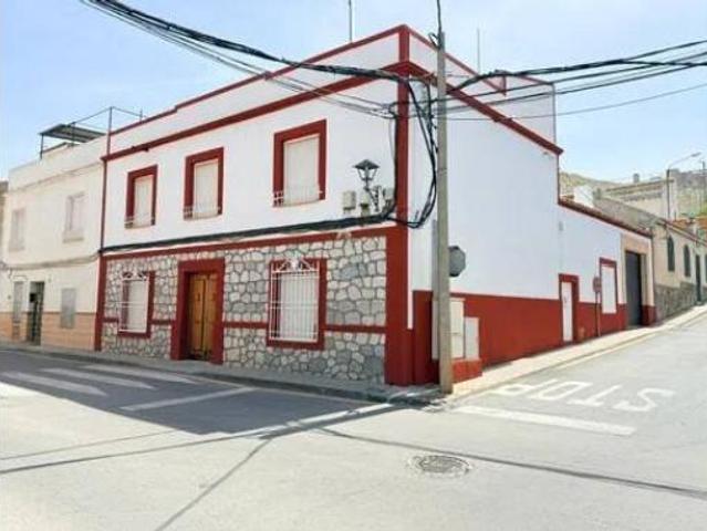 Chalet en venta en Consuegra, Castilla-La Mancha