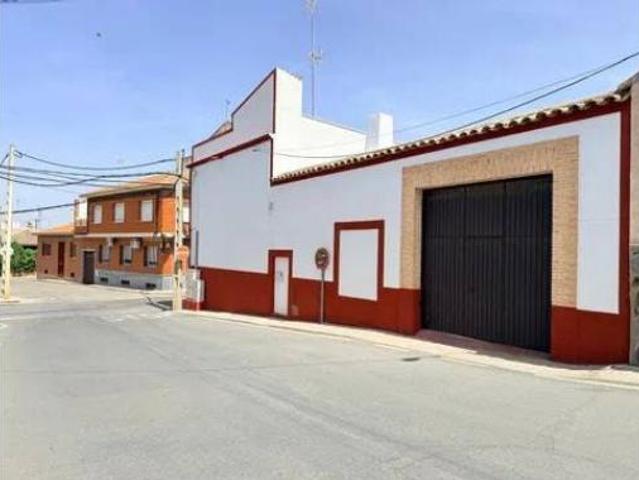 Chalet en venta en Consuegra, Castilla-La Mancha