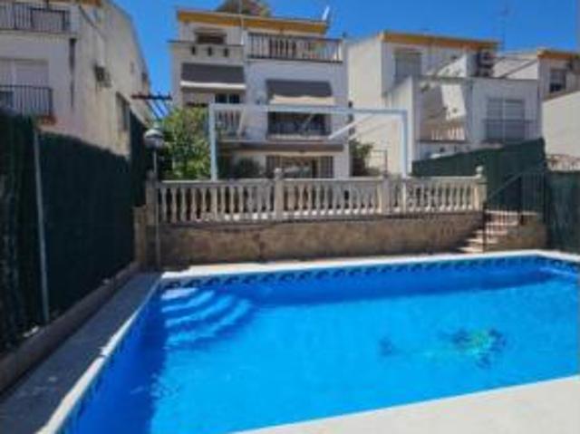 Chalet en venta en Alcolea, Córdoba