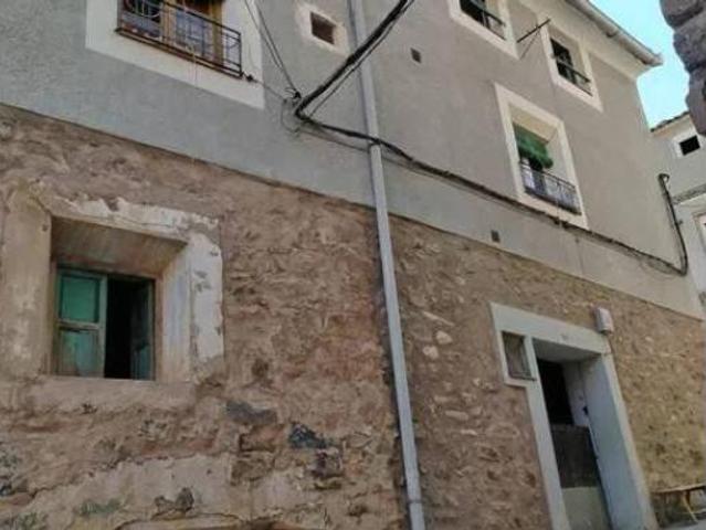 Chalet en venta en Cornago, La Rioja