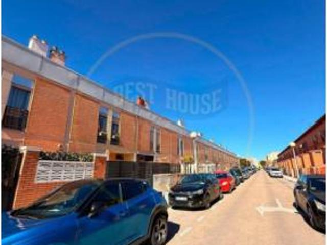Chalet en venta en Cuenca, Castilla-La Mancha