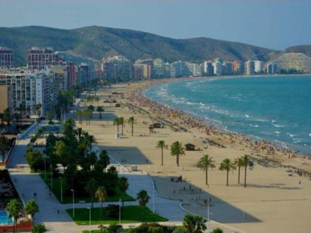 Chalet en venta en Cullera, València / Valencia